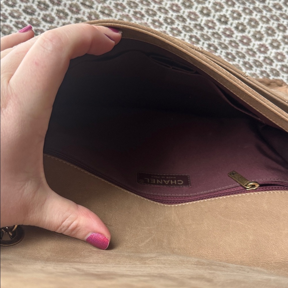 Chanel Happy Stitch Flap Bag Beige - Picture 12 of 17